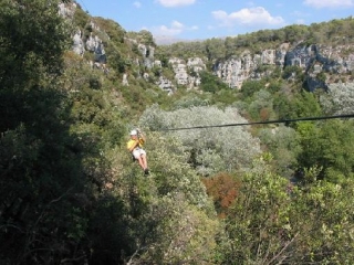  Tirolese sopra il vuoto